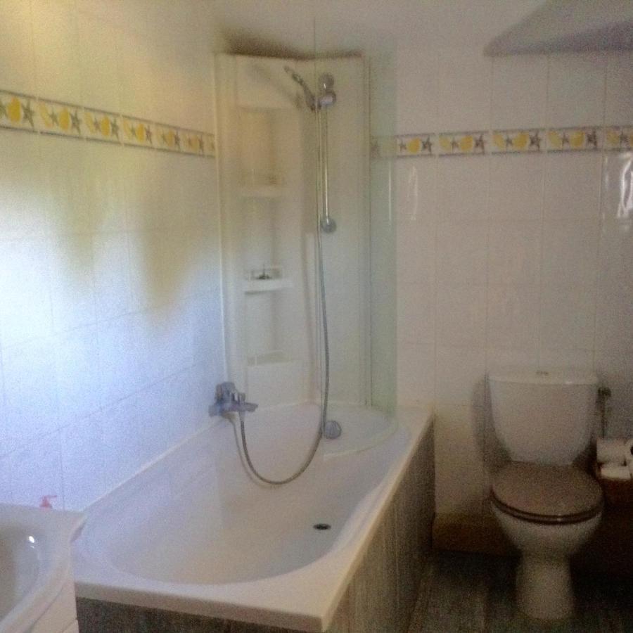 Homestay at Residence de la Arrabella Availles-Limouzine Exterior foto